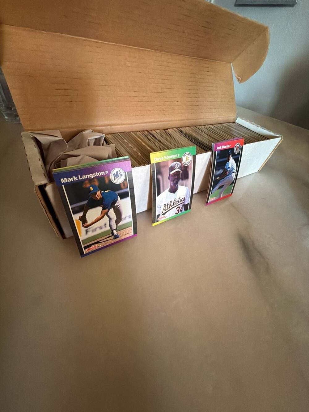 Donruss 1988 Baseball Incomplete Set Trading Cards Box - Picture 3 of 4